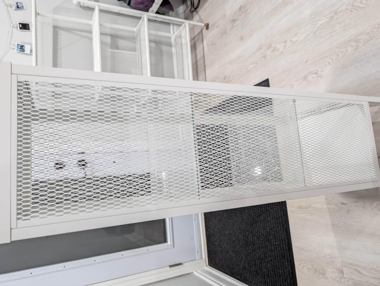 White Metal Cabinet - photo 4