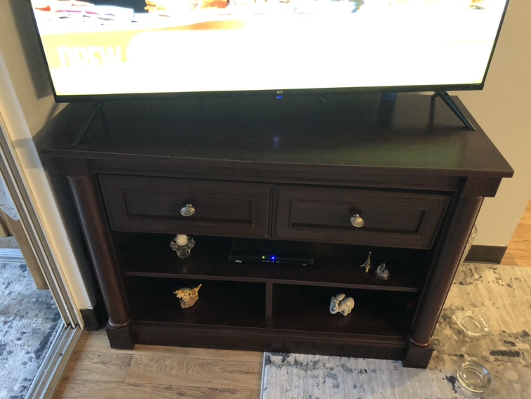 TV Stand - photo 3