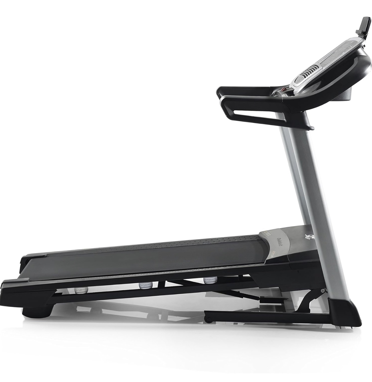 NordicTrack C 700 Treadmill 2.75CHP - photo 4