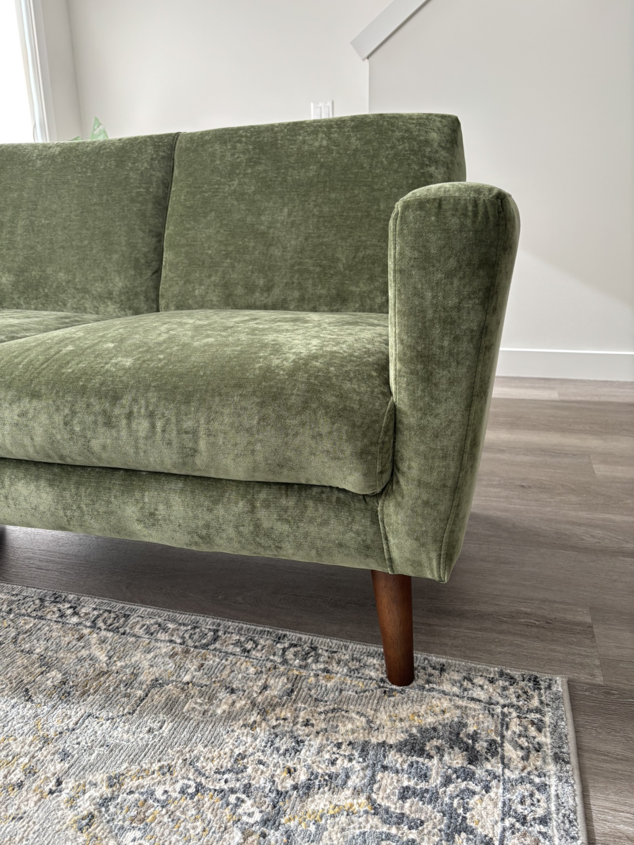 Green Sofa - photo 3