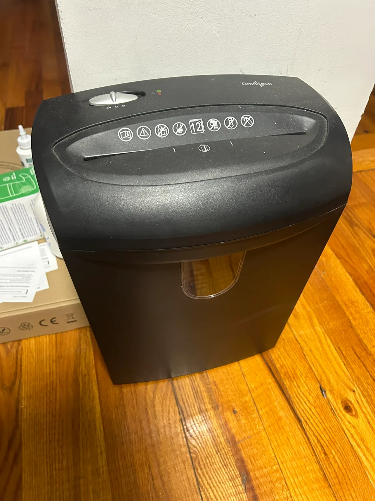 Omnitron Paper Shredder thumbnail