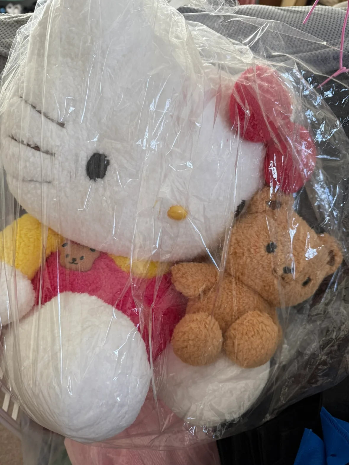 Hello Kitty Plush Toy XL size 40 cm thumbnail