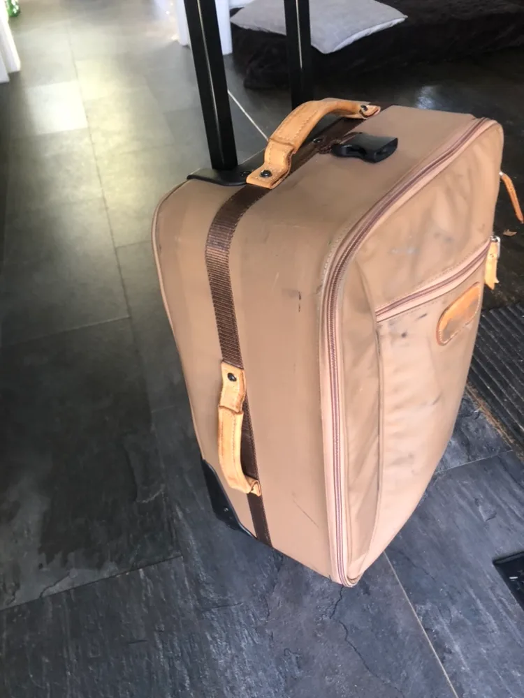 Jon Hart Design Luggage image indicator(2)