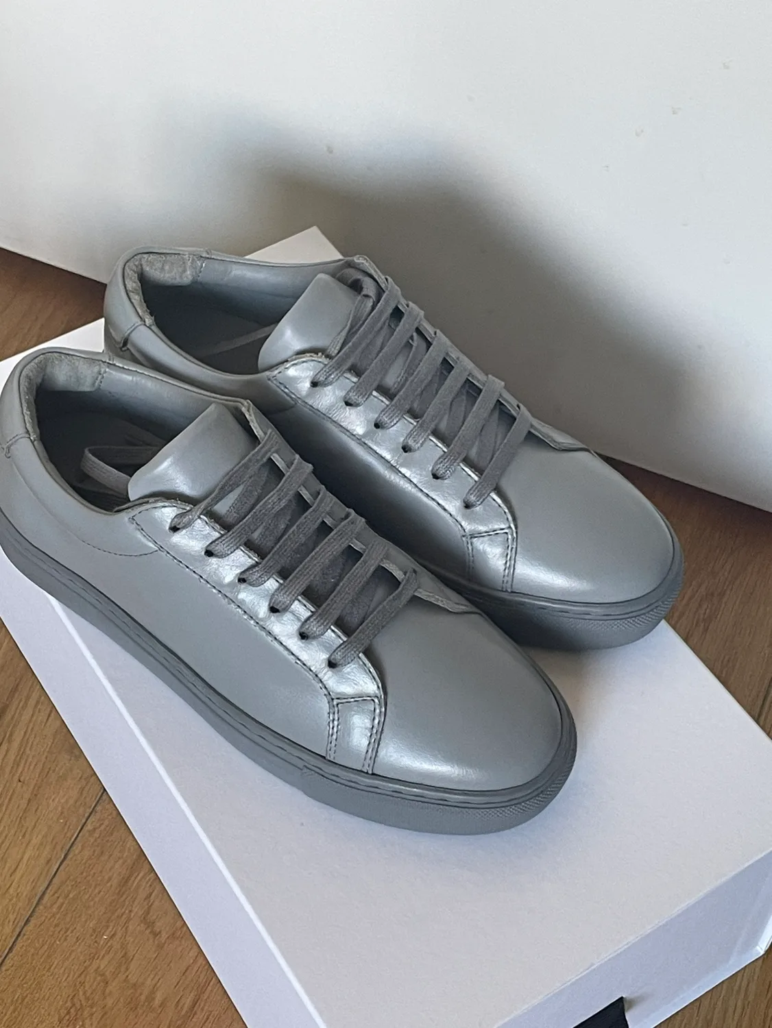Grey Leather Sneakers thumbnail