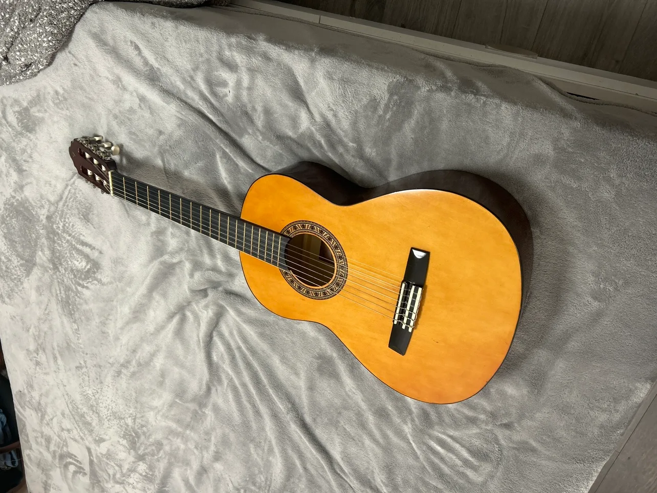 Valencia Classical Guitar thumbnail