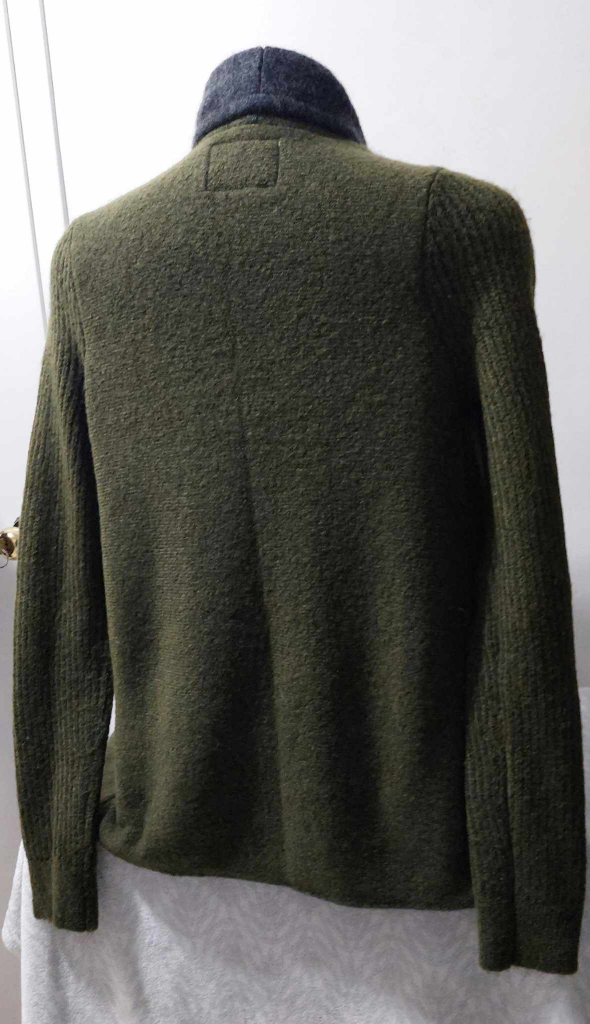 Women's  Abercrombie & Fitc Cardigan Medium - photo 2