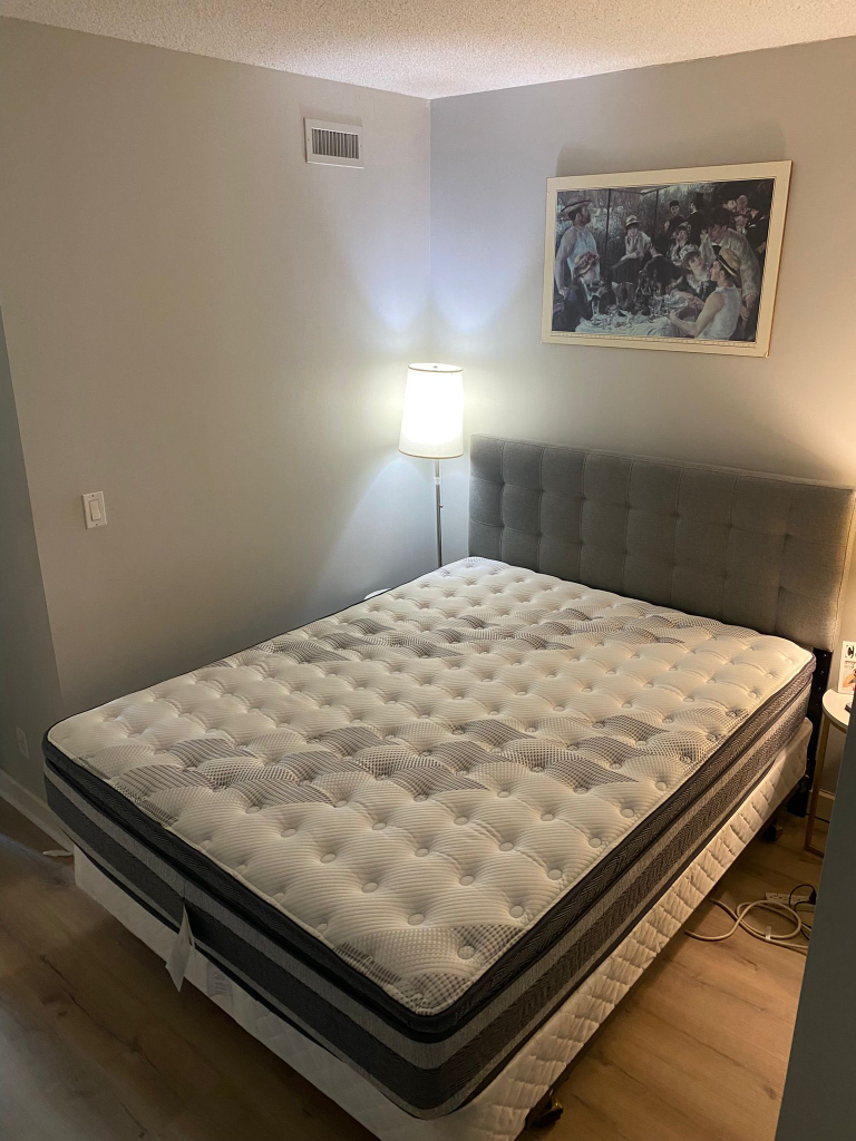Queen Serta Mattress like New with box spring and bed frame - photo 4