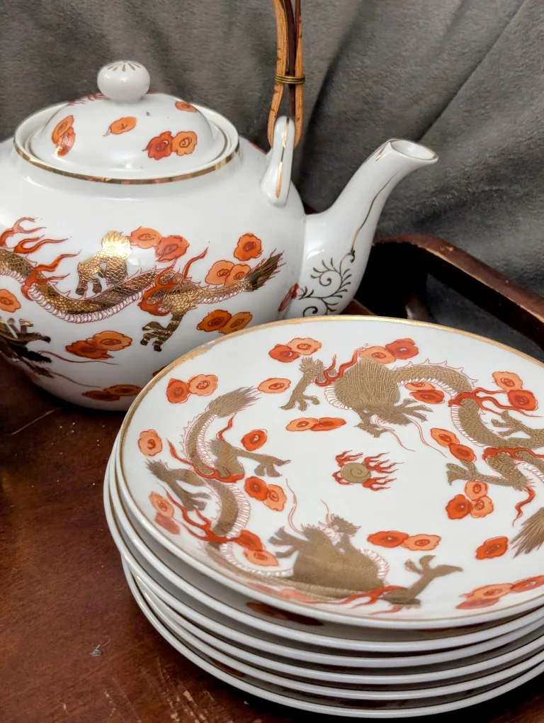 Vintage Dragonware Red and Gold Porcelain Tea Set image indicator(6)