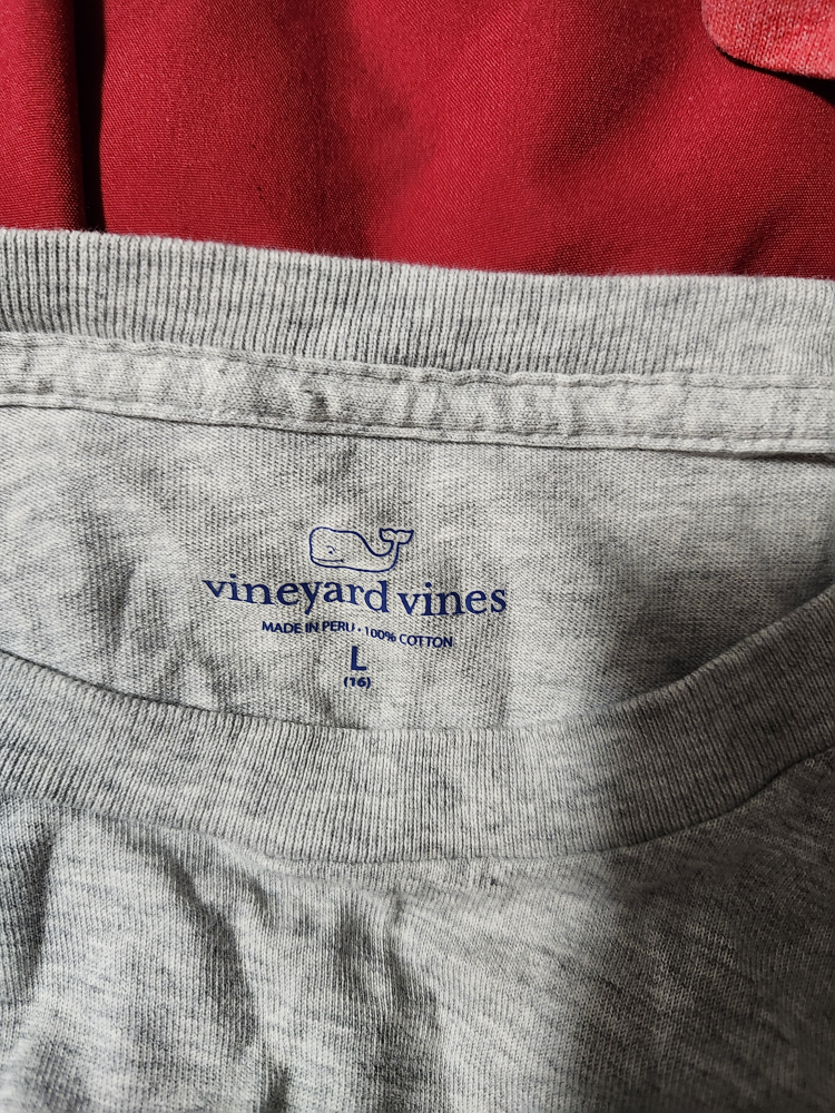 $ 5 boy youth vineyard vines shirt (L) (16) - photo 4