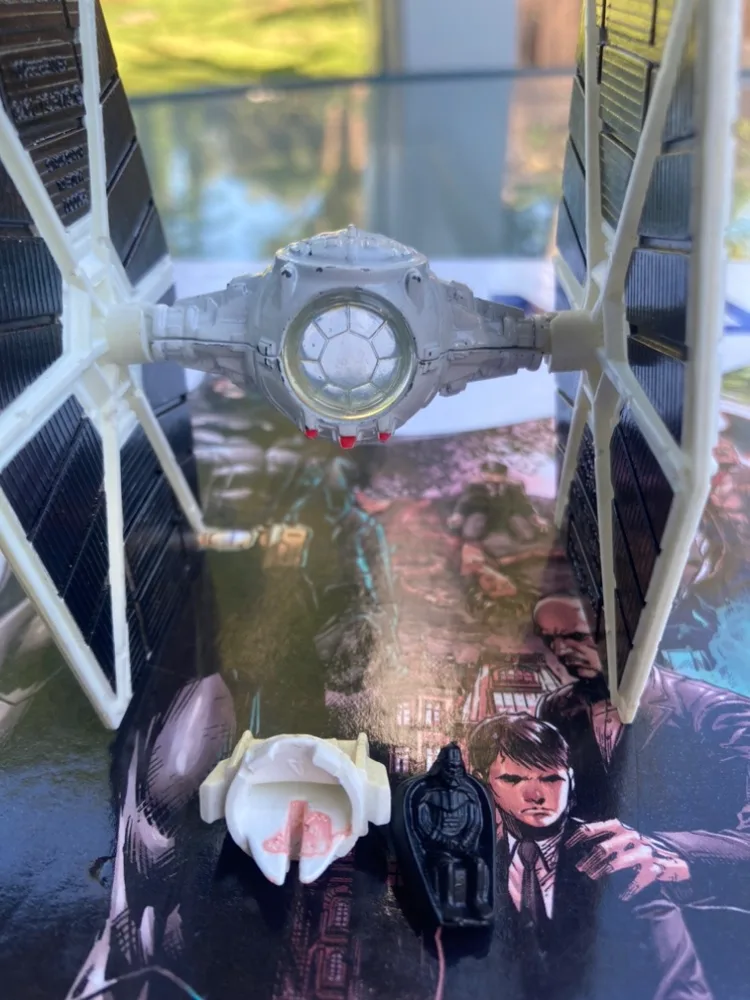 1977 Star Wars Vintage Action Figure Lot image indicator(7)