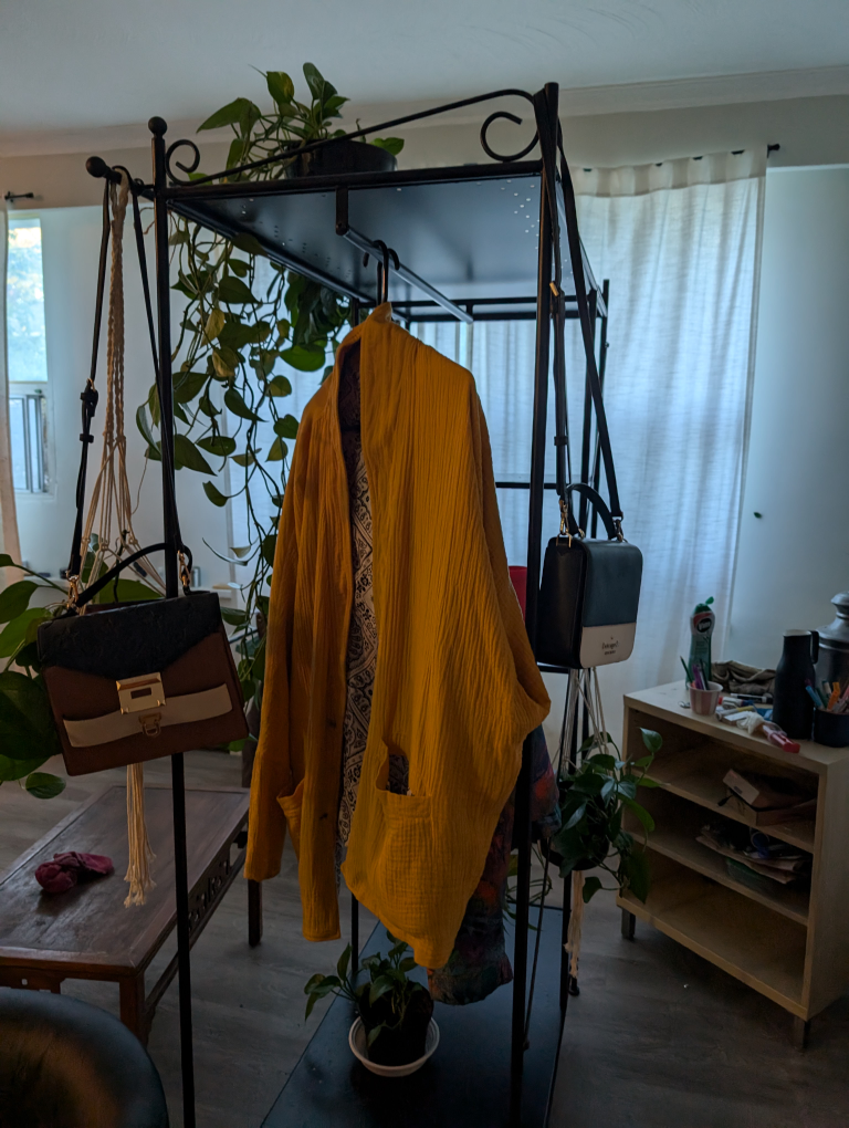 Black Metal Clothing rack - photo 3