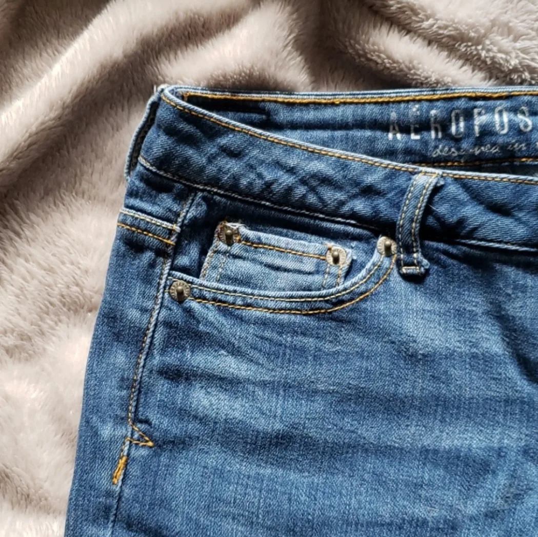 Aeropostale regular jeans image indicator(2)