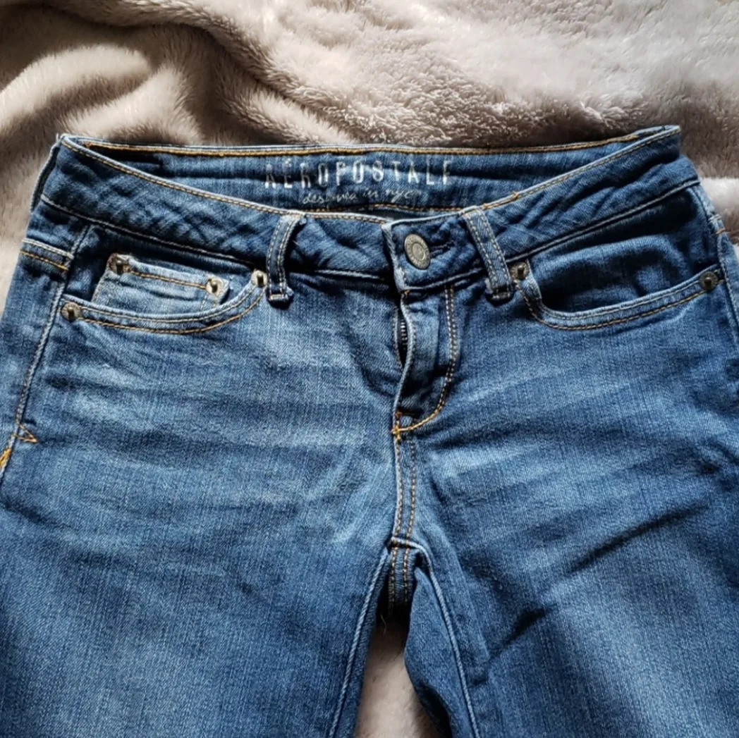 Aeropostale regular jeans image indicator(3)