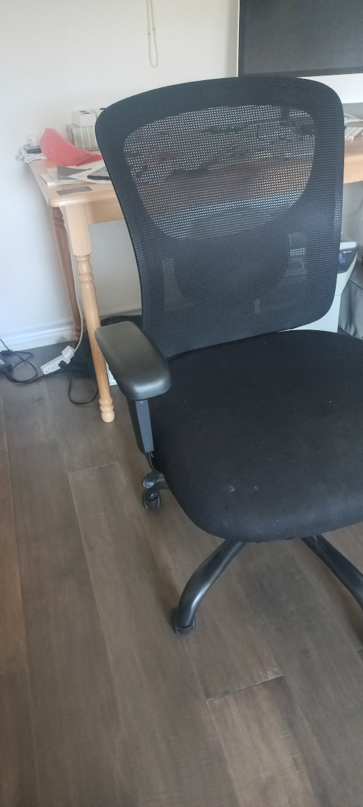 Office Chair - photo 3