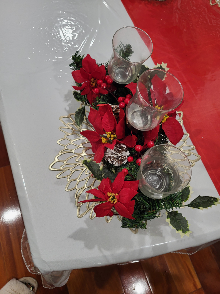 Christmas table decor,3 candle lighting