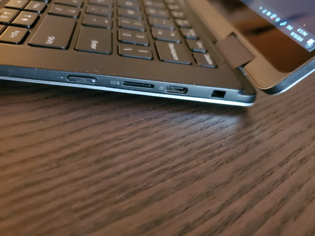 Dell XPS 13 2-in-1 Laptop image indicator(8)