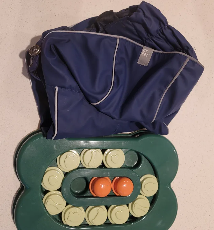 BLUE GF Pet Dog Raincoat - Size XL + Dog Puzzle image indicator(10)