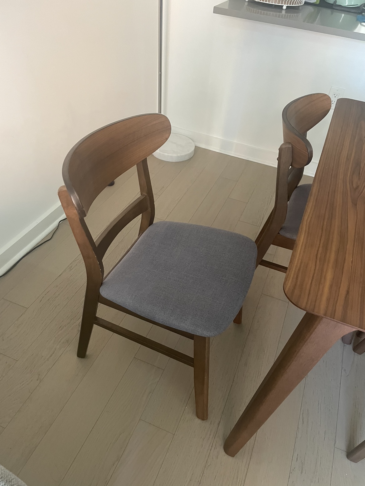 Dining Table and 4 Chairs - photo 5