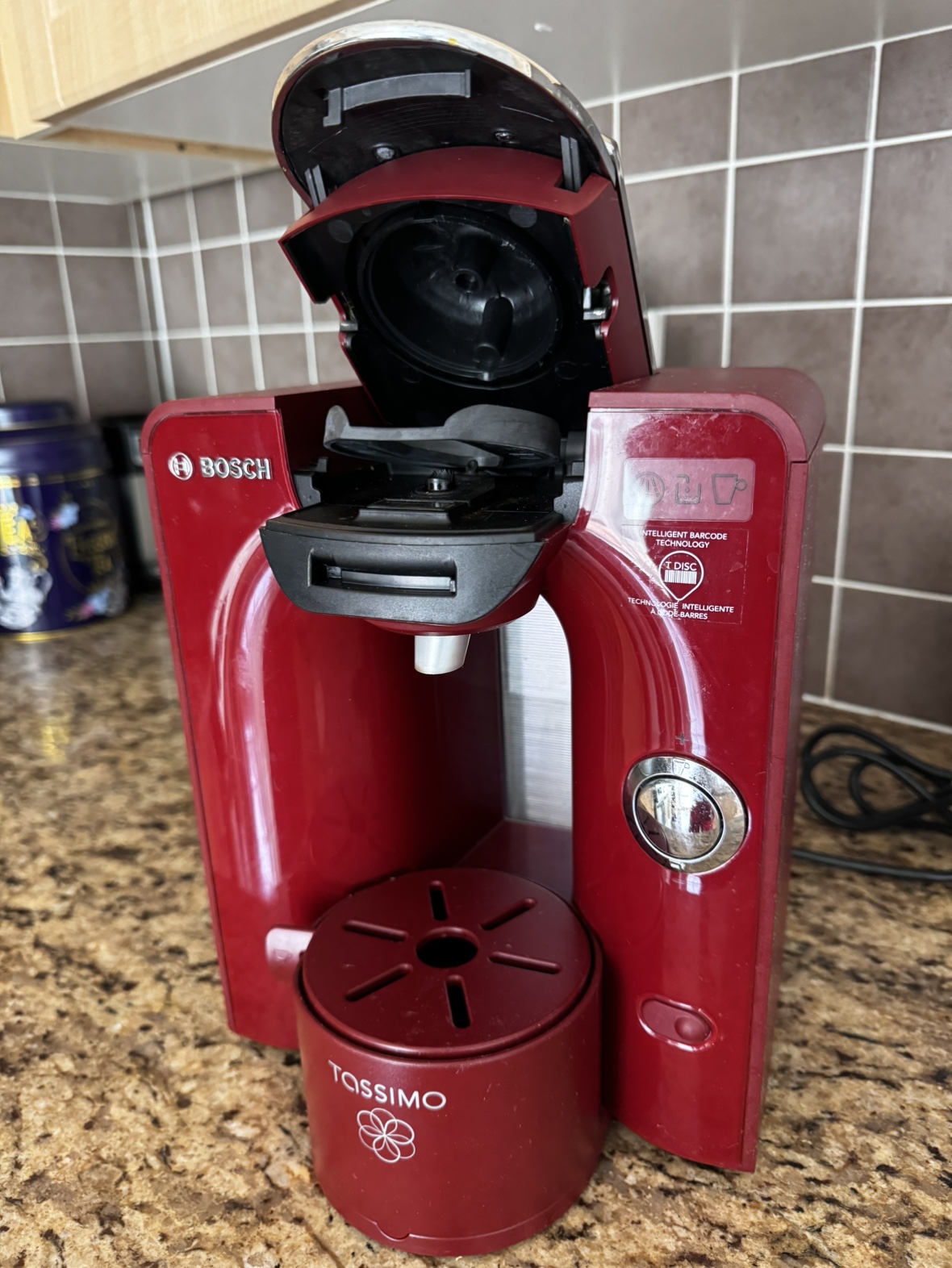 Bosch Tassimo Coffee Maker - photo 3