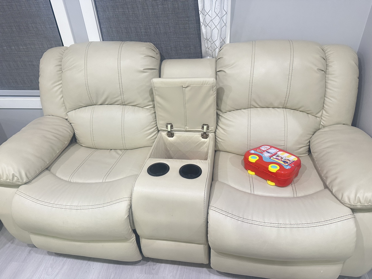 Sofa, loveseat & rocking chairs recliner - photo 3