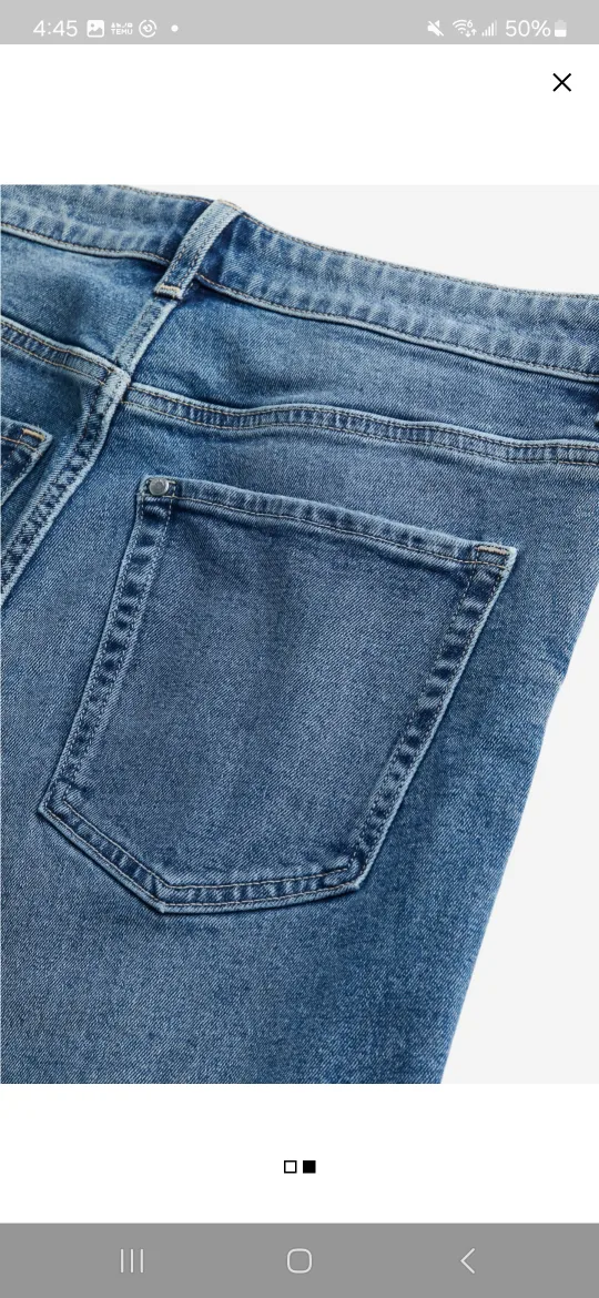 New H&M Bootcut/Flare High Jeans - Size 8 image indicator(3)