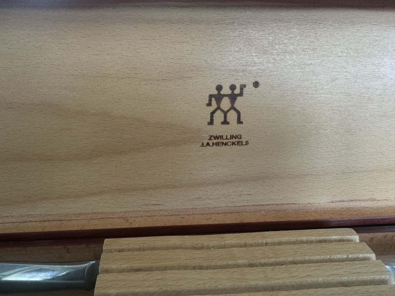 Zwilling J.A. Henckels Knife Set - photo 3