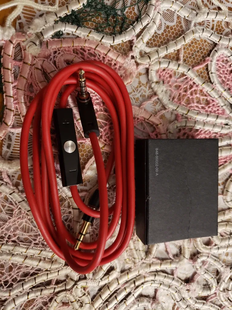 new Red Beats by Dr. Dre  Headphone Cable image indicator(4)