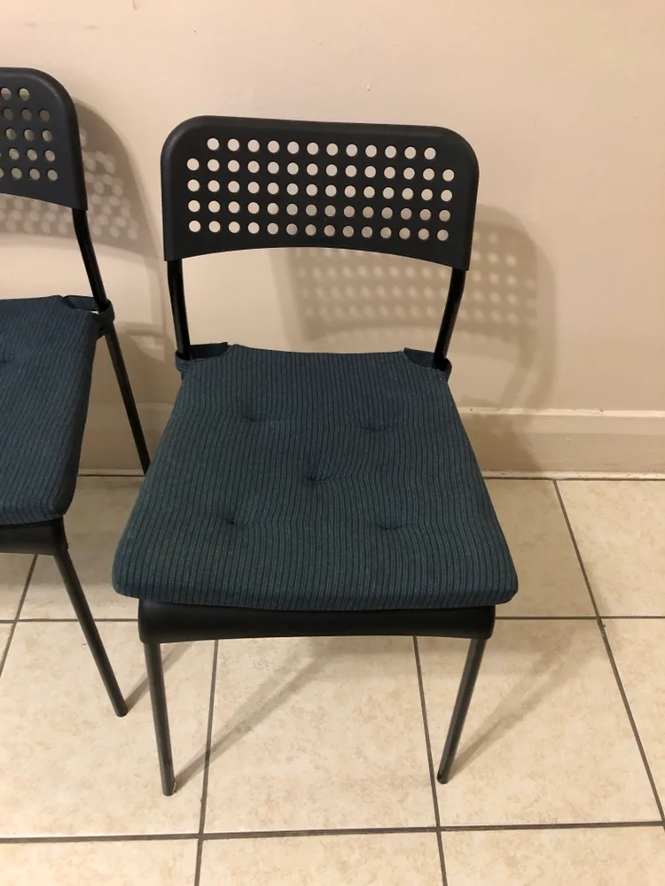 Black Chairs with Cushions set of 4 chairs thumbnail