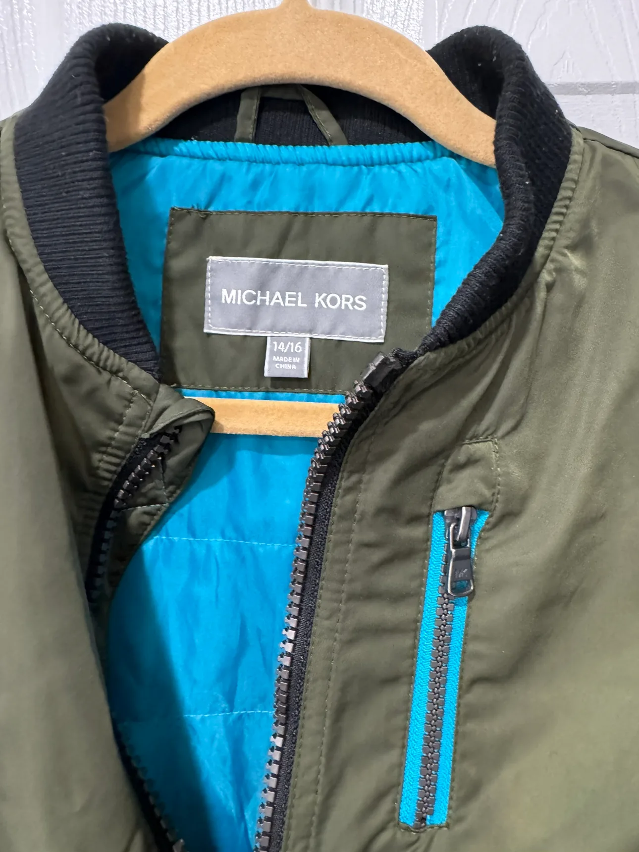 MICHAEL KORS JACKET KIDS NO DAMAGES image indicator(2)