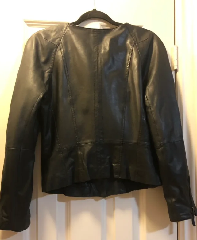🥰Like new - Zara Woman Leather Jacket image indicator(4)