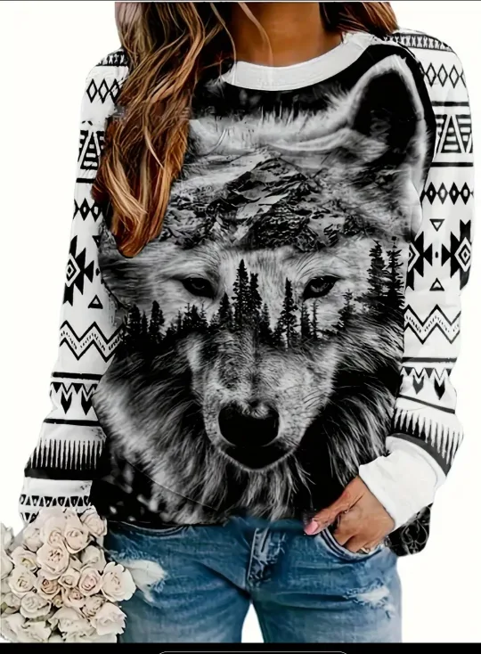Wolf Print Sweatshirt thumbnail