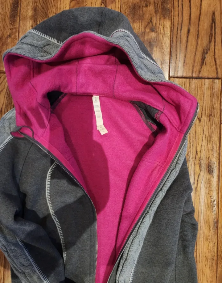 Lululemon Scuba Hoodie image indicator(2)