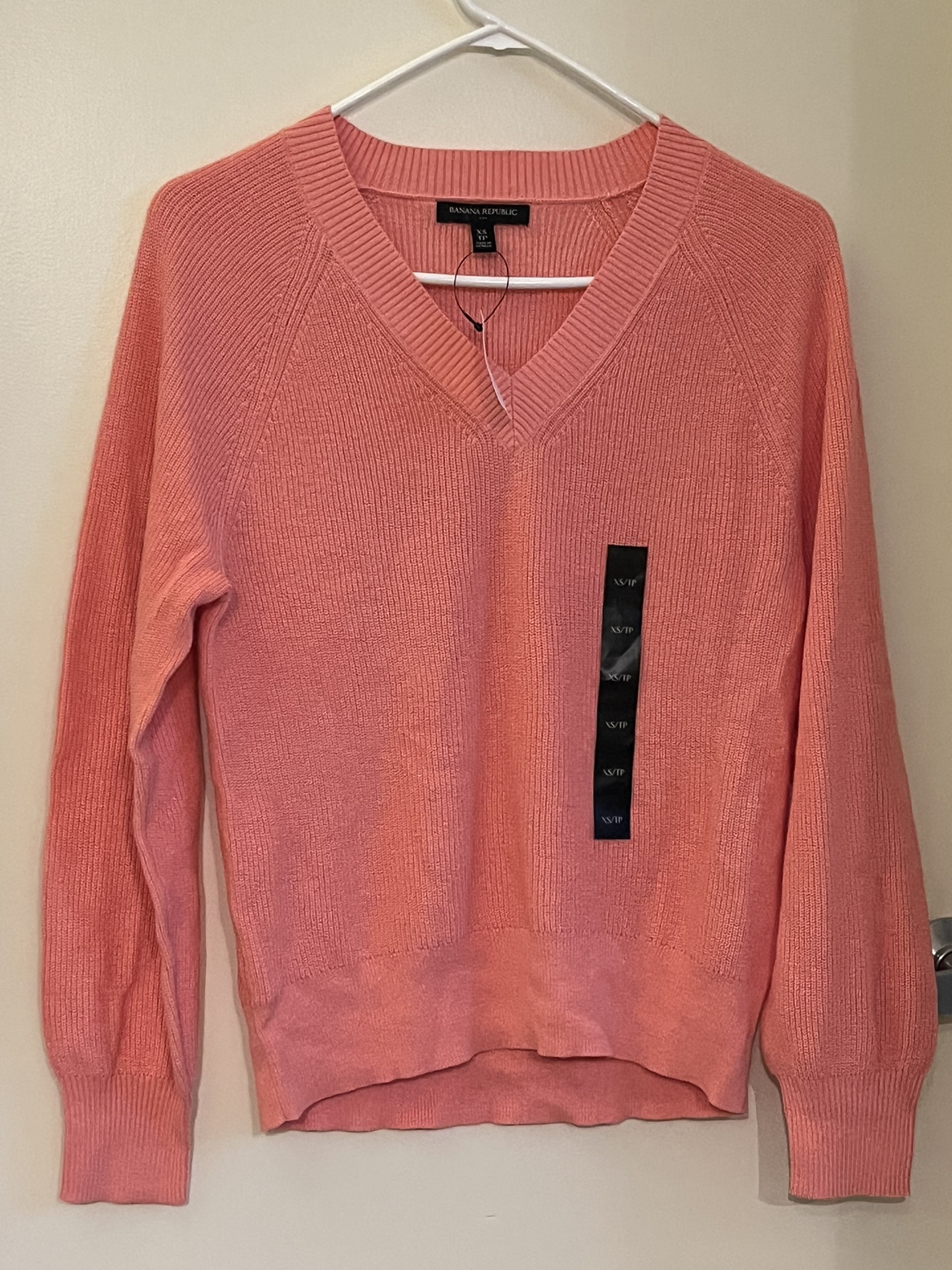 Banana republic sweater (New)