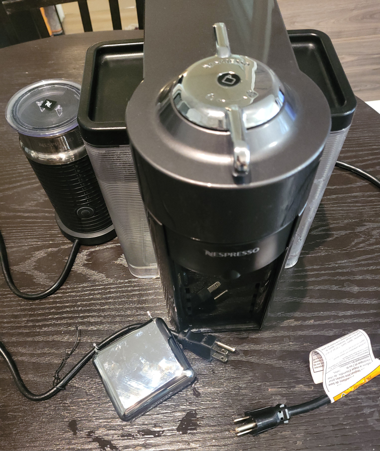 Nespresso Creatista Plus Coffee Machine - photo 5