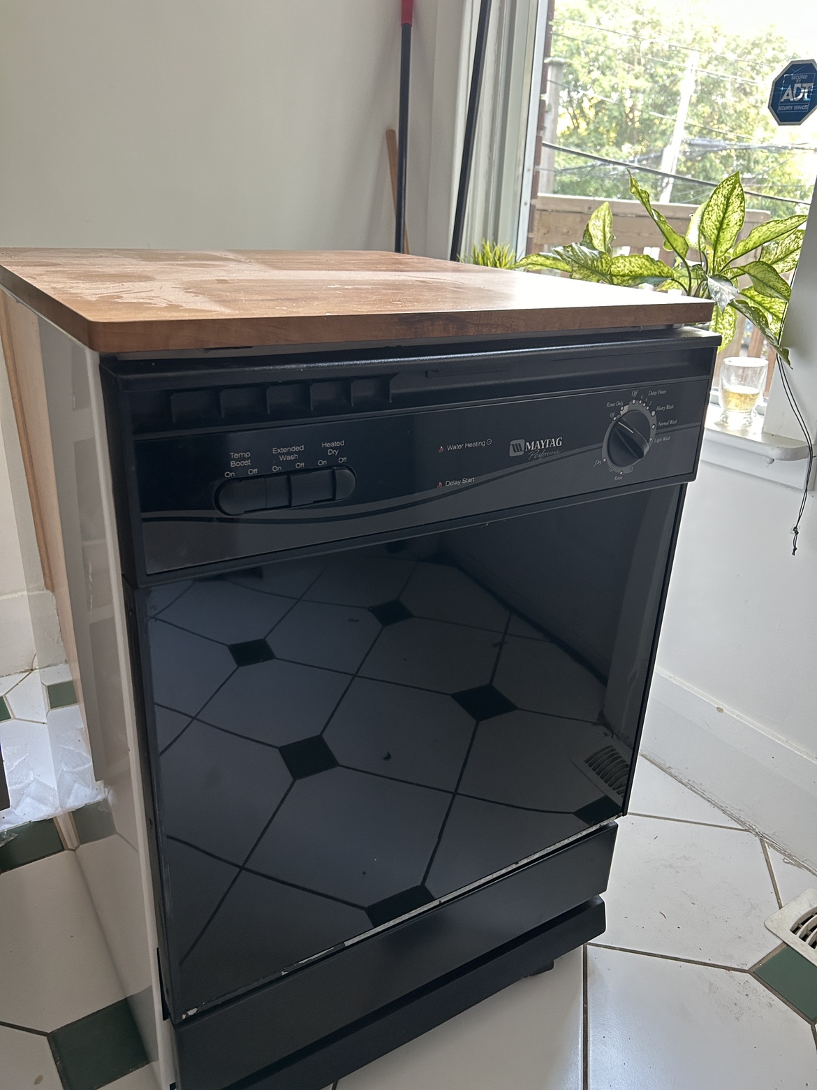 Maytag Performa Portable Dishwasher