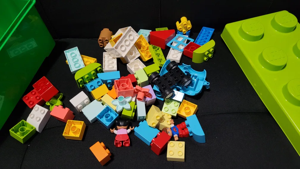 Lego Duplo Classic Brick Box image indicator(2)