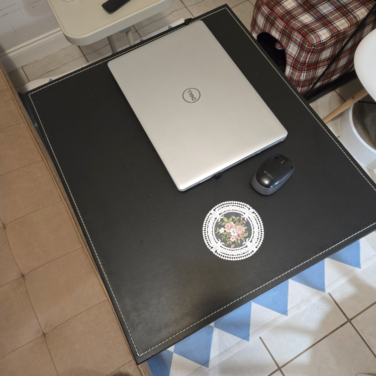 Rolling Laptop Table - photo 2