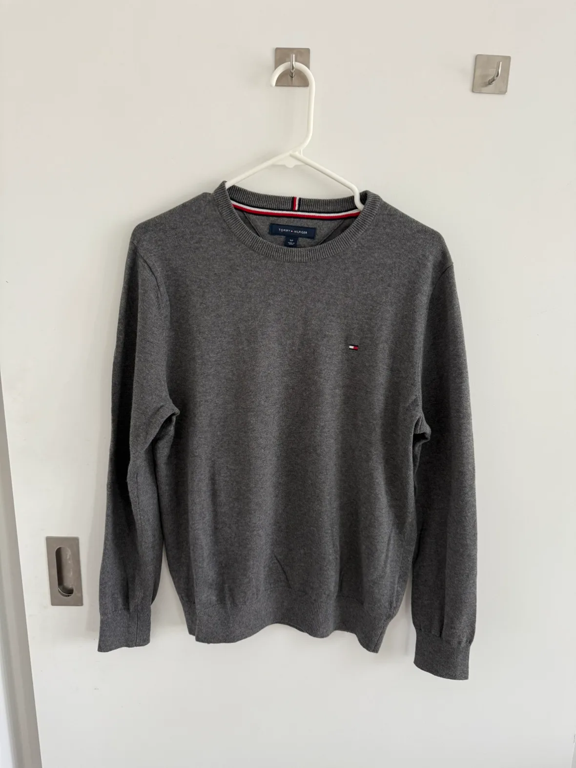 Tommy Hilfiger Sweater thumbnail