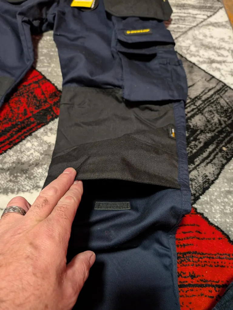 Dunlop Workwear Cargo Pants image indicator(9)