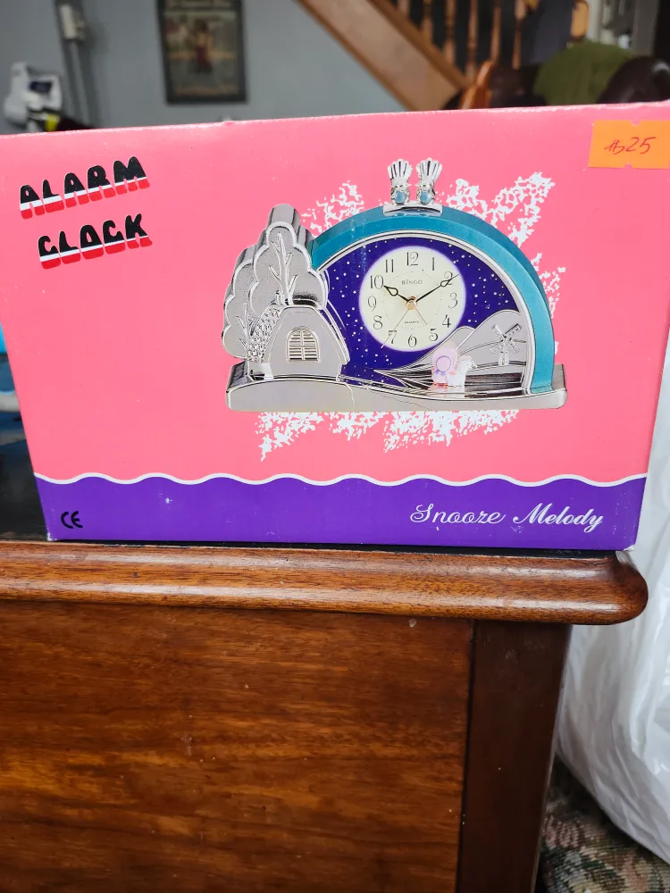 Snooze Melody Alarm Clock thumbnail
