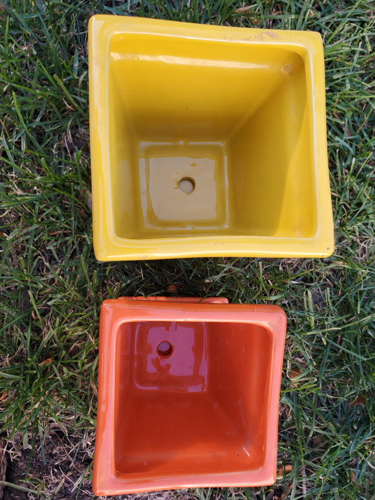 STONEWARE PLANTERS - photo 2