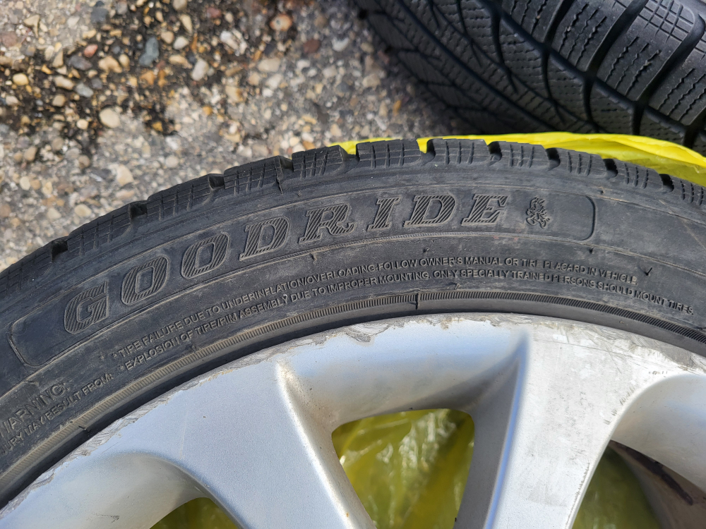 Winter tires with 18" Mazda 6 GT rims - photo 4