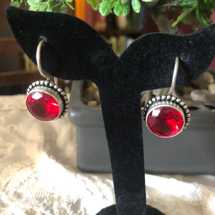 Red garnet Gemstone Earrings thumbnail