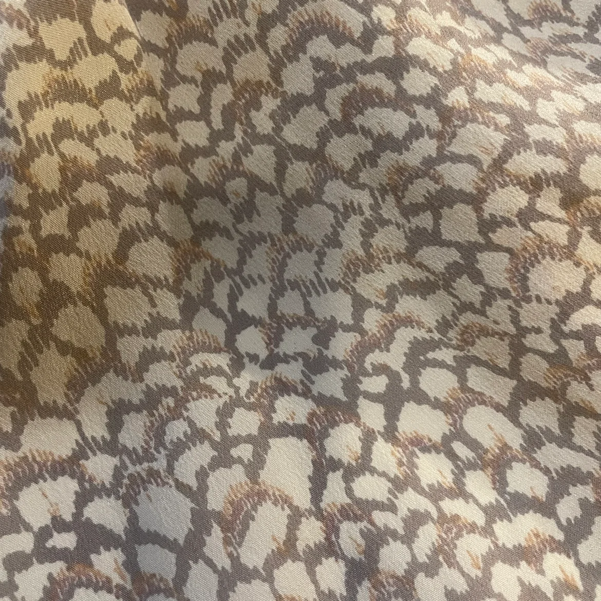 Aritzia Under Wilfred Nostalgia Silk Camisole Tank Top Size S image indicator(4)