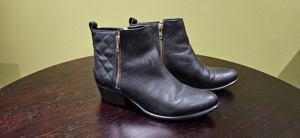 Steve Madden Black Leather Ankle Boots - Size 9 - photo 2