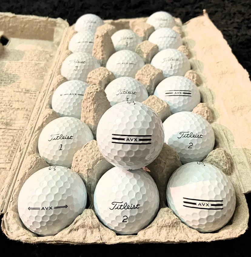 18 Titleist AVX Golf Balls thumbnail
