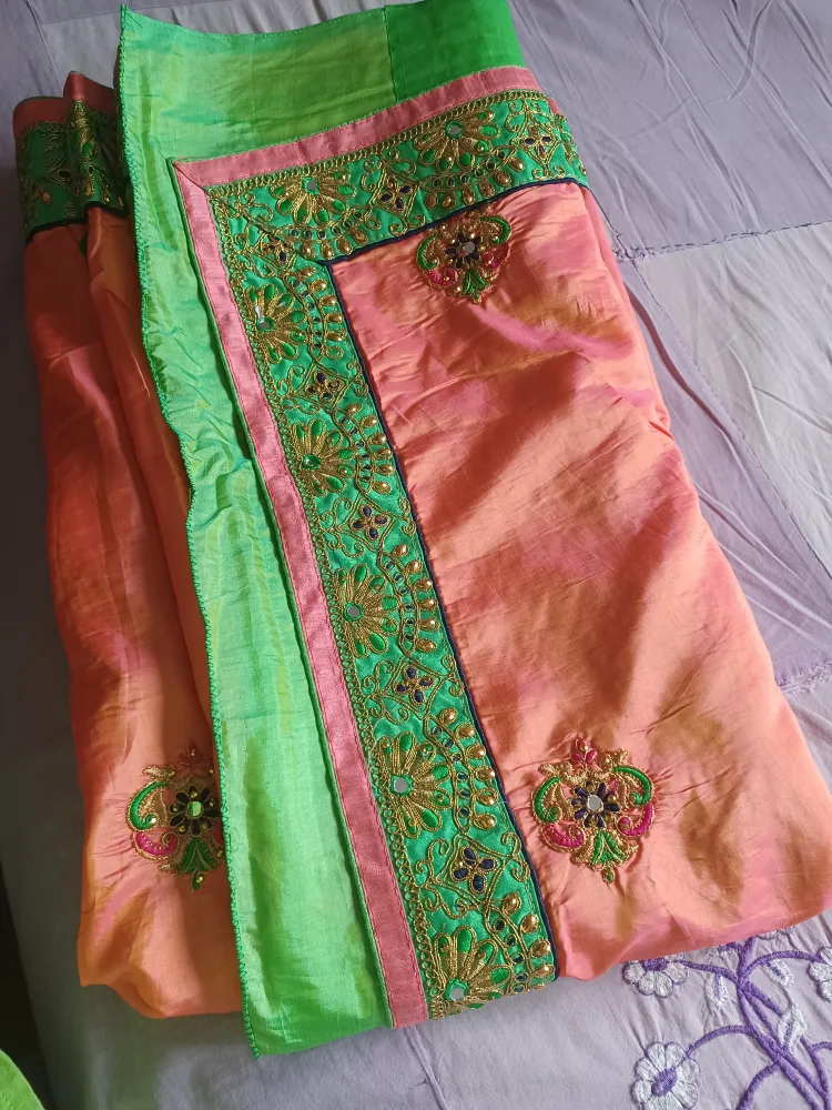 Green and Peach Saree with Blouse image indicator(2)