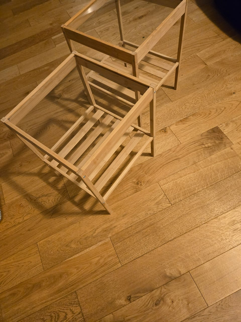 Set of 2 Bamboo End Tables with Glass Top - photo 2