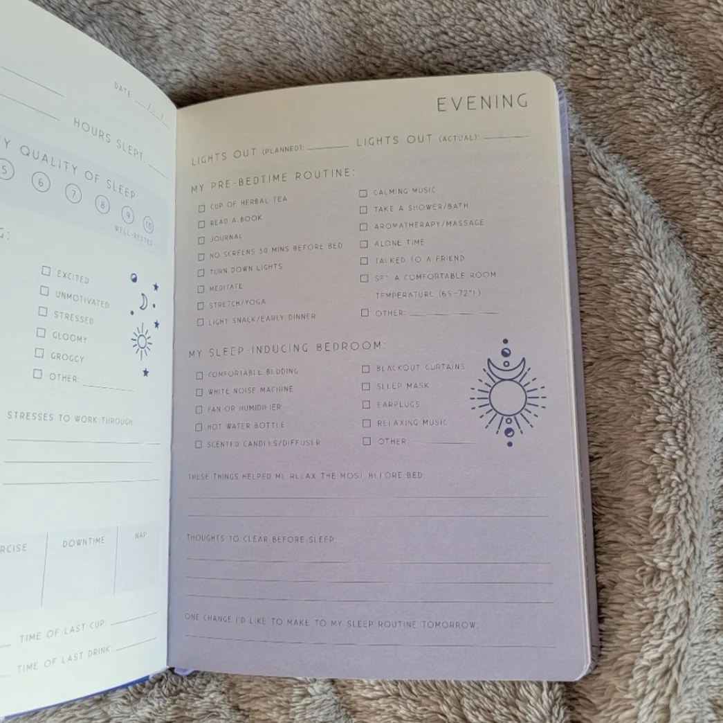 Sleep Journal: A Day & Night Reflection Journal image indicator(3)