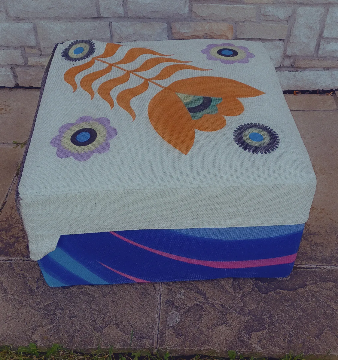 Blue and pink patterned storage ottoman corner seat image indicator(7)